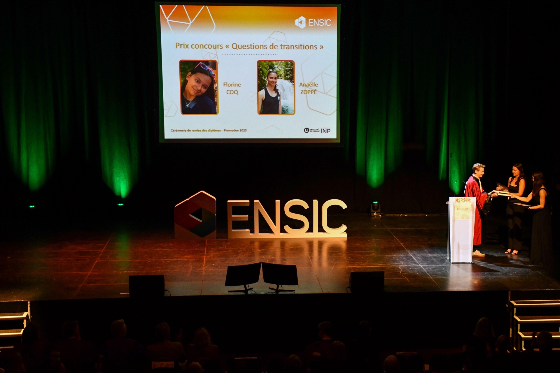 Remise du prix "Question de transitions".